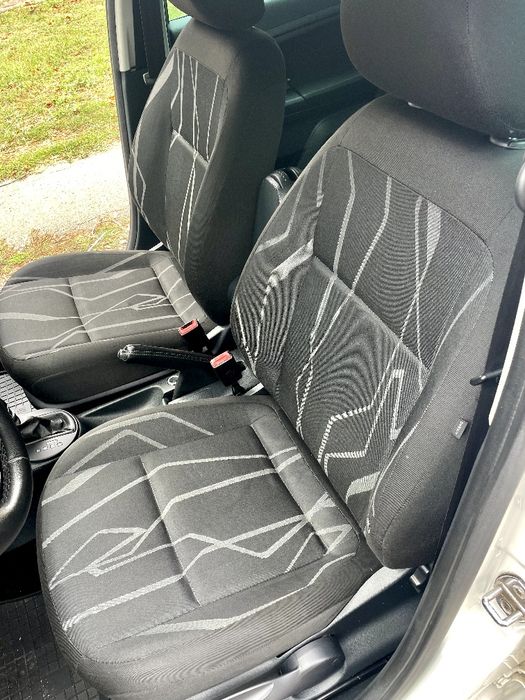 Skoda Fabia 2013рік.в рідній фарбі.автомат.