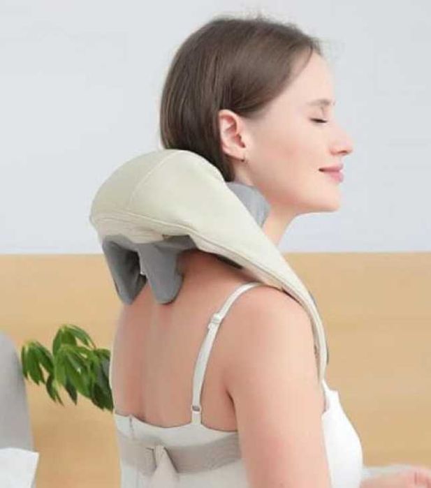 Вібромасажер для спини, плечей та шиї U-подібний Массажер для шеи