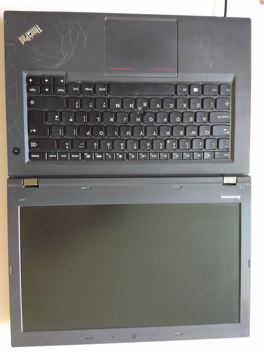 Laptop LENOVO L440