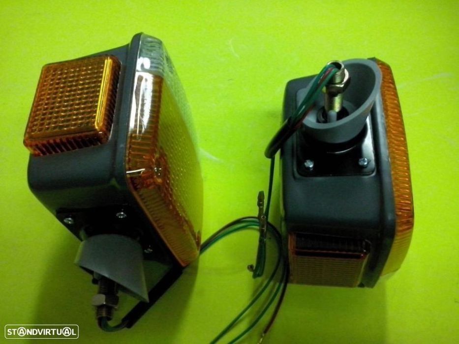 Farolim frente Toyota Land Cruiser bj40 (Novos)