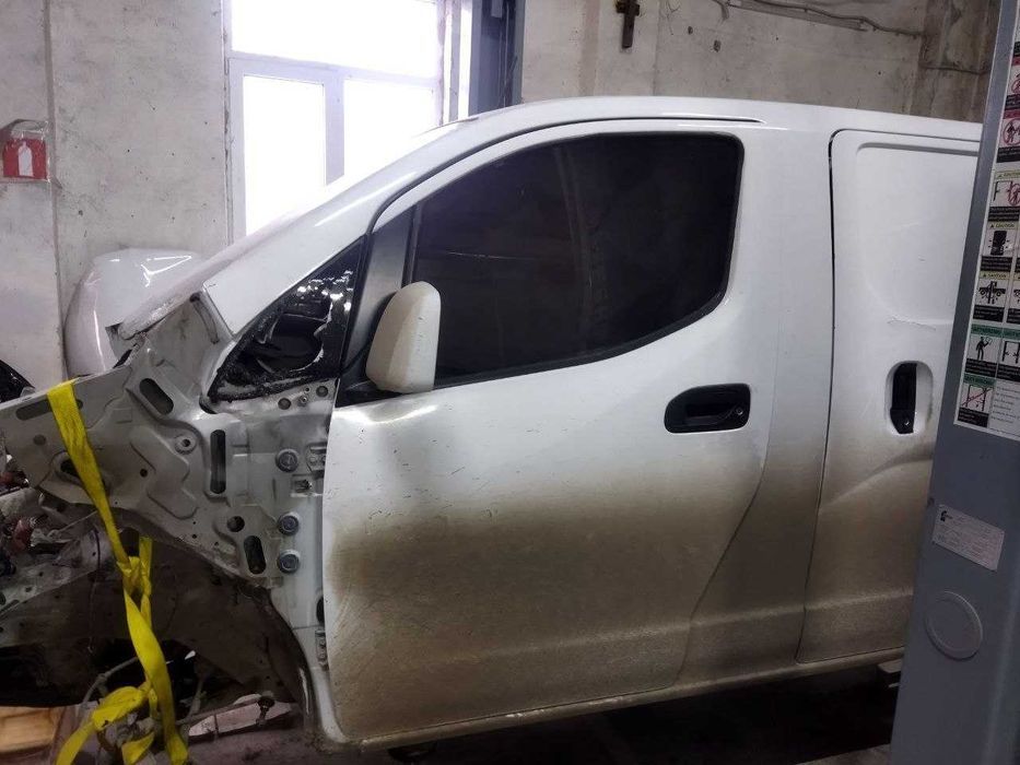 Nissan NV200 після ДТП