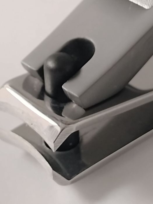 Щипчики, брелок для ногтей. Стильный.