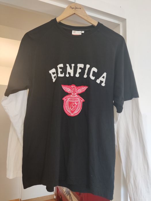 Vendo camisolas Adidas oficiais do Benfica
