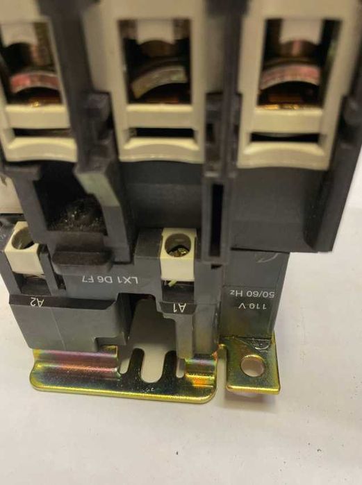 Stycznik Schneider Electric LC1D80F7