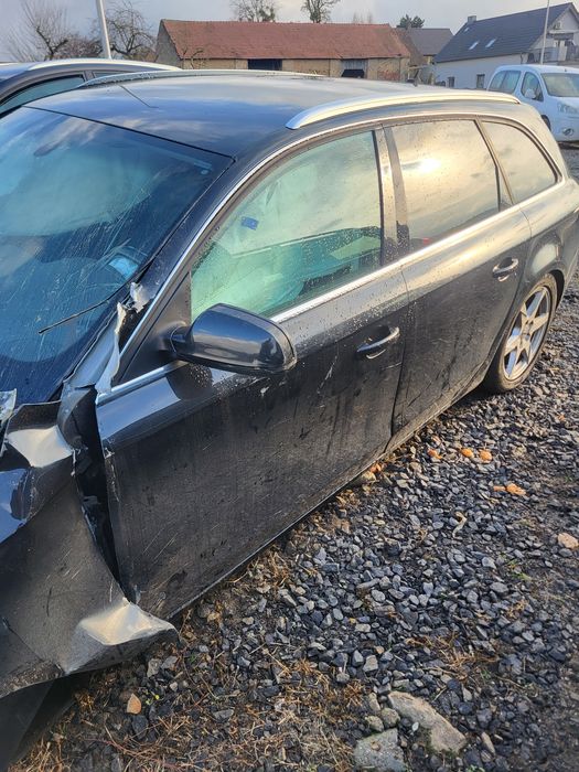 Audi a4b8 powypadkowe