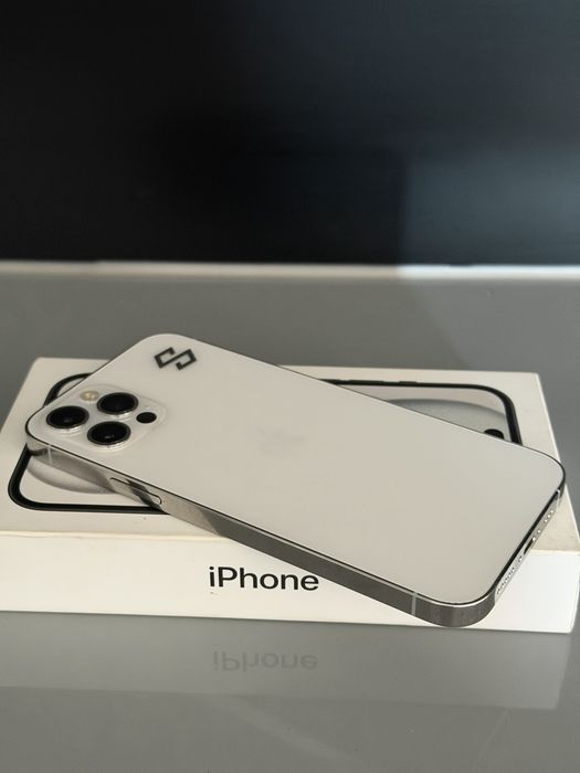 Apple iPhone 12 Pro (256 GB)