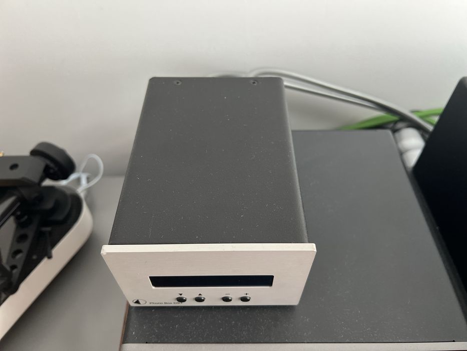 Przedwzmacniacz gramofonowy Phono Box ProJect DS+