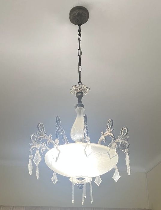 Cadeeiro quarto antigo