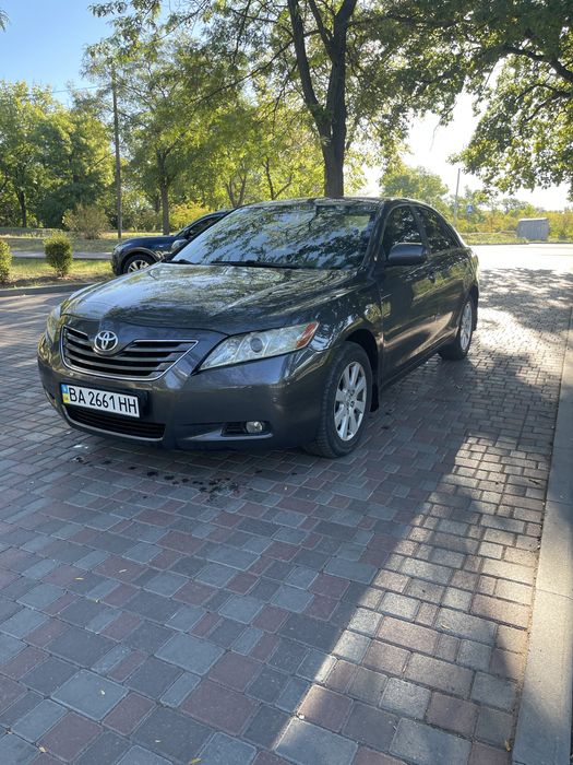Продам toyota camry 40
