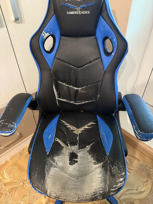 Геймерское кресло GAMER’S CHOICE