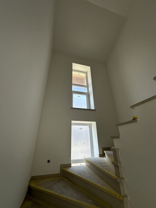 Продається  будинок біля Кварцу