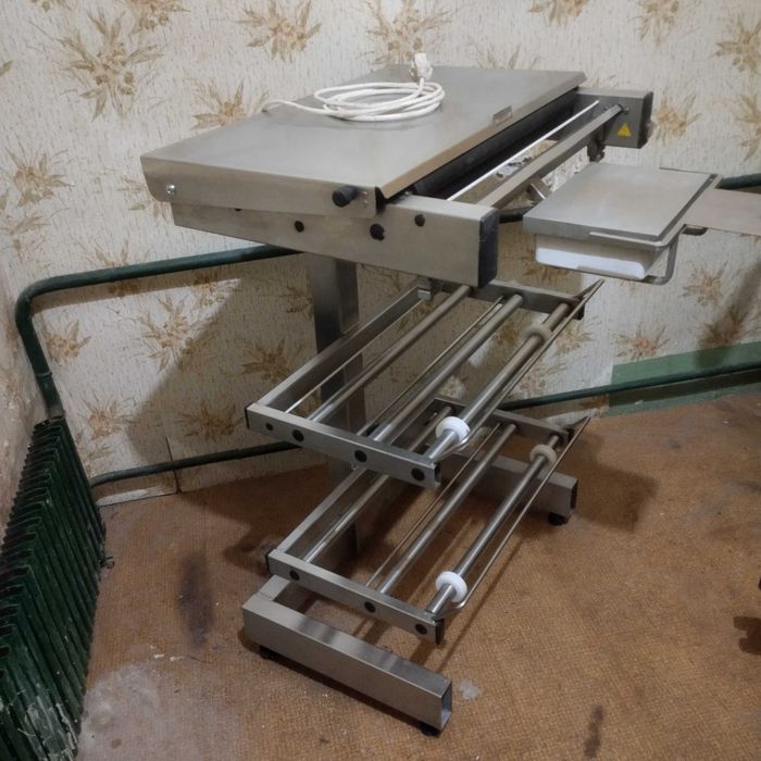 Стол горячий, упаковочный напольный стол, запайщик, упаковщик