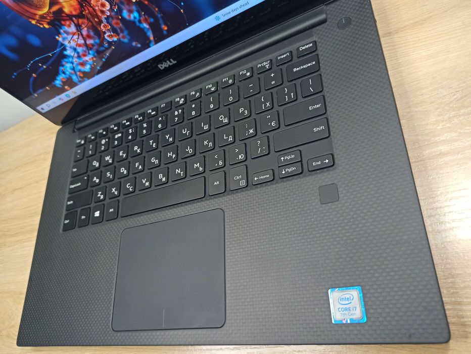 Ноутбук Dell XPS 15 9560 4K IPS Сенсор/i7 4ядра/16gb/512Gb/GTX1050 4gb