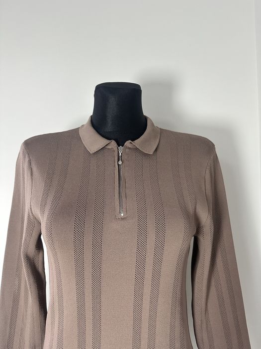 Brązowy prążkowany sweter z kołnierzykiem rozm. XS River Island