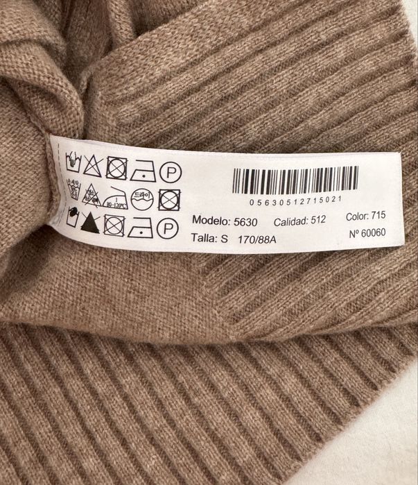 Светр Massimo Dutti S свитер бежевый