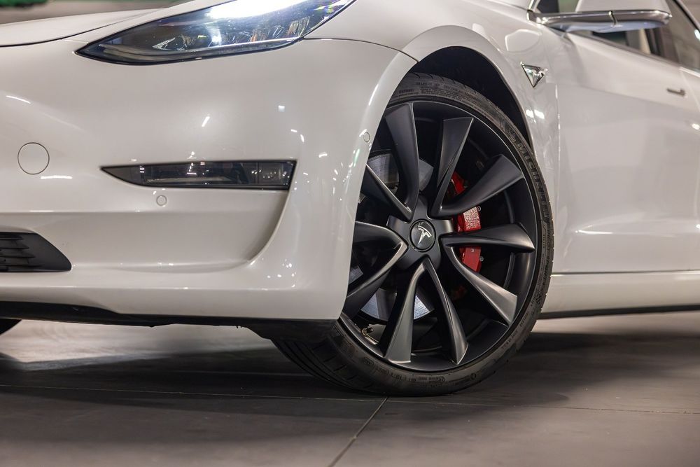 Tesla Model 3 Performance 2019 + IVA dedutível + 3.4s aos 100km/h — photo 4