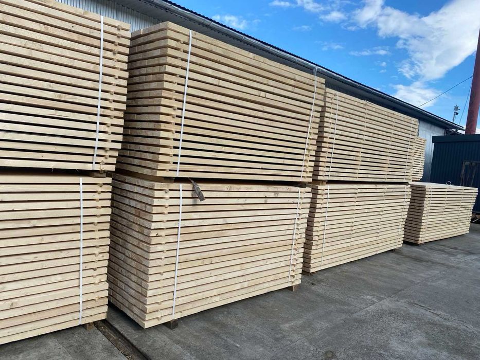 Пиломатеріали хвойні обрізні, не обрізні, смерека, стругана дошка