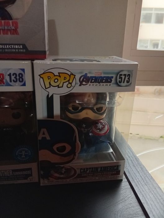 Conjunto de funko pop marvel