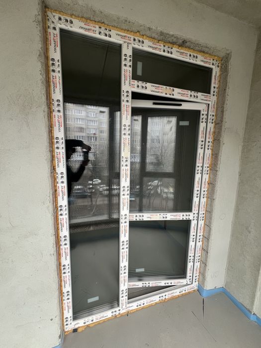 Viknar’off балконний блок двері Megaline 600