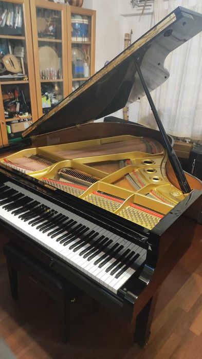 Piano de Cauda Yamaha G2 com Surdina