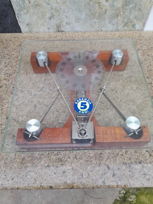 Balança báscula antiga