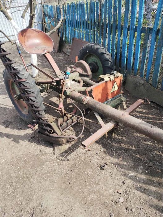 Продам Кіну косілку