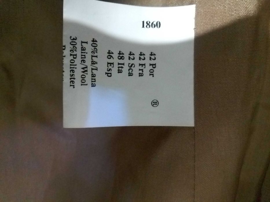 Casaco camel tamanho 42