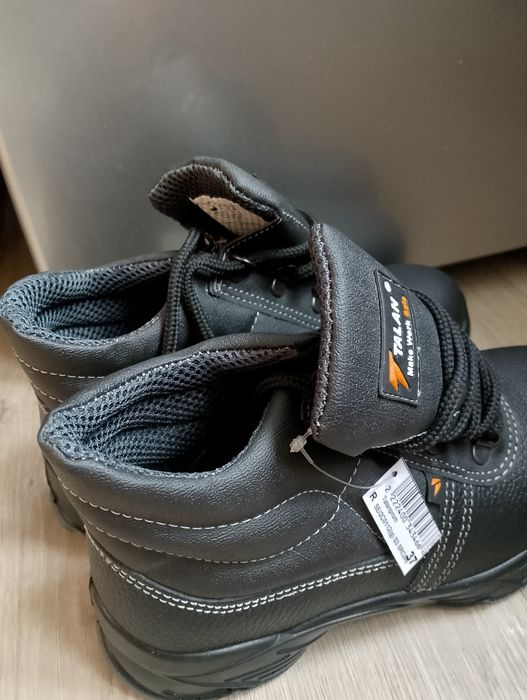 Спец.взуття робочі ботинки 37 р. Нові