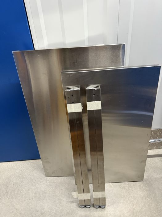 Mesa de trabalho em aço - restaurante