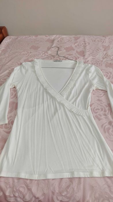 Roupa de senhora como novas