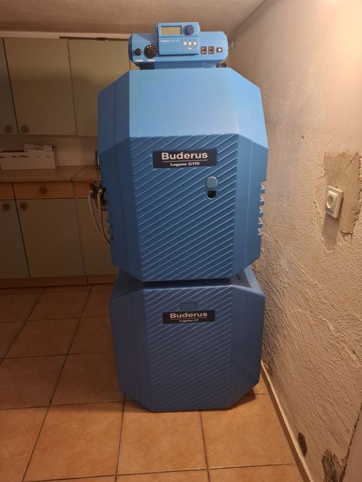 Piec na olej opałowy Buderus Logano G115