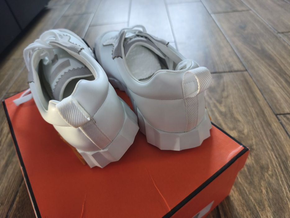 Noweeskie buty Hermes Bouncing rozmiar 44