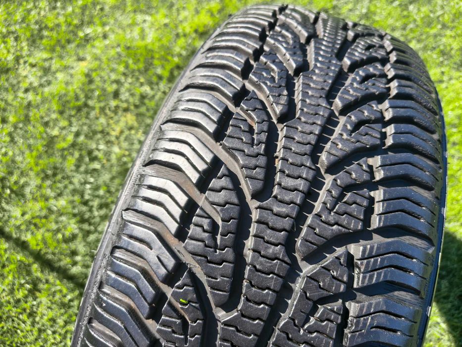 opona 205/50/17 Uniroyal Allseason Expert 2 1 sztuka 8mm 2025