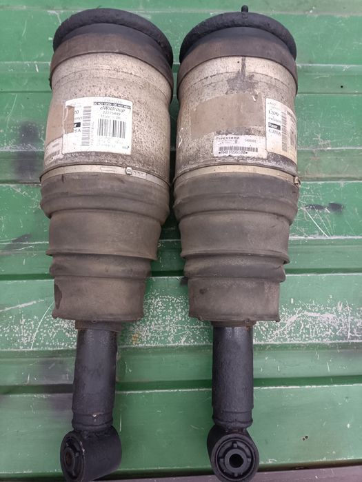 Амортизатори задні пневмо Range Rover Sport