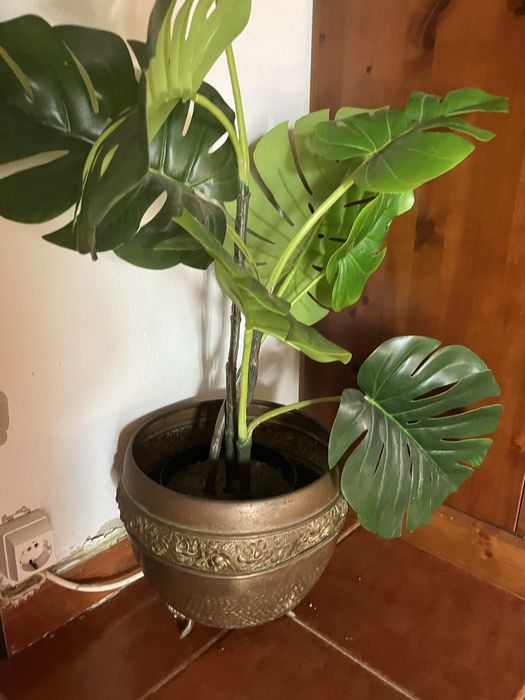 Vaso em latao decorativo