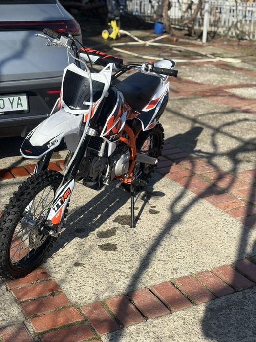 продаю Kayo TT 140