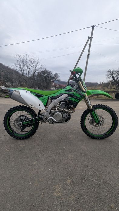 Продам KAWASAKI KX 450 F