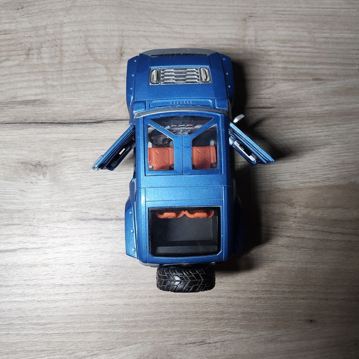 Моделька Maisto Hummer Hx Concept 1/24