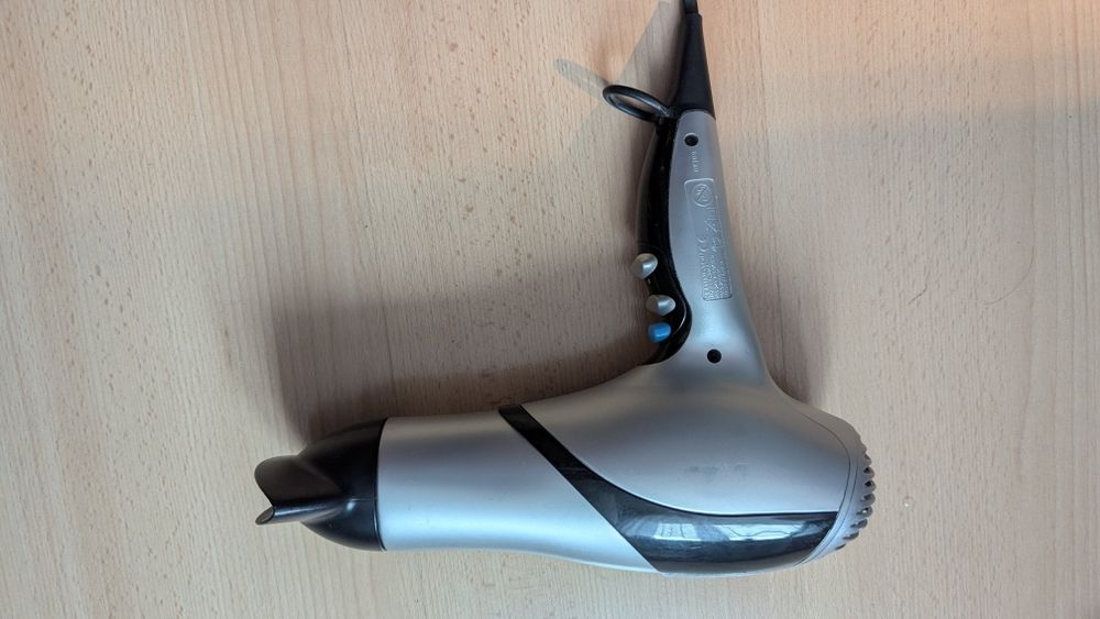 Suszarka Remington Ionic 2000 z jonizacją