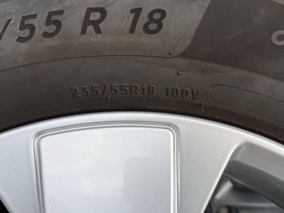 Oryginał felgi Volvo R-design 5x108 7,5J ET50 XC40 XC60 235/55R18 lato