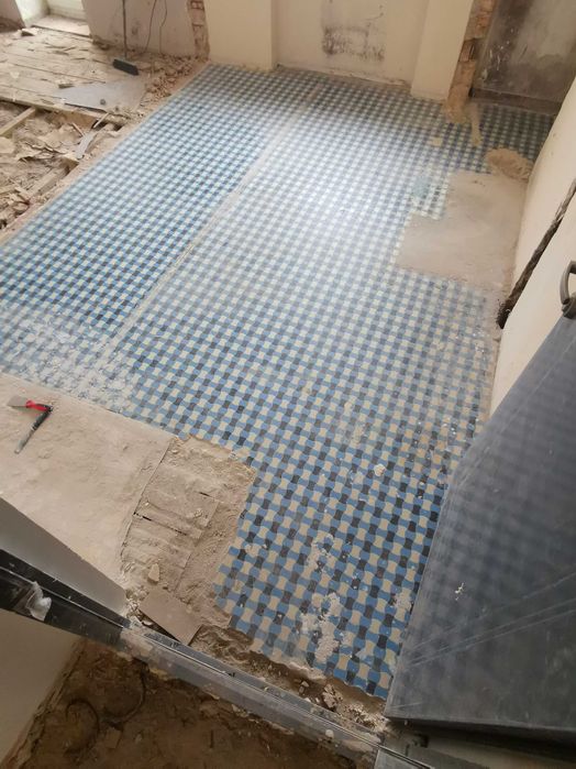 Gorseciki warszawskie oryginalne zabytkowe płytki okresu modernizmu