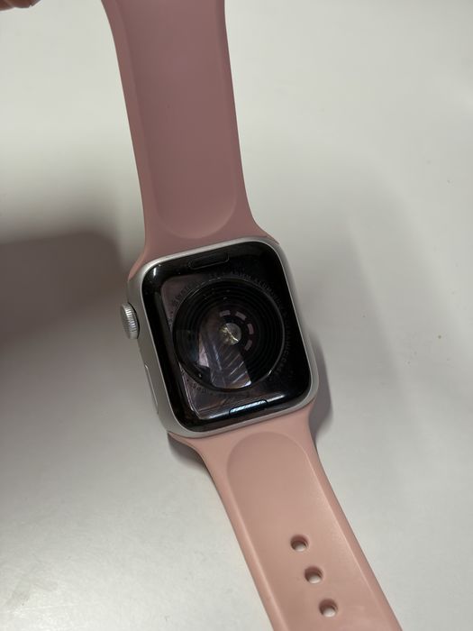 Zegarek Apple Watch SE