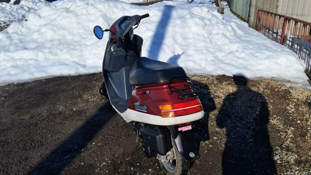 Продам скутер 2т хонда такт 24аф