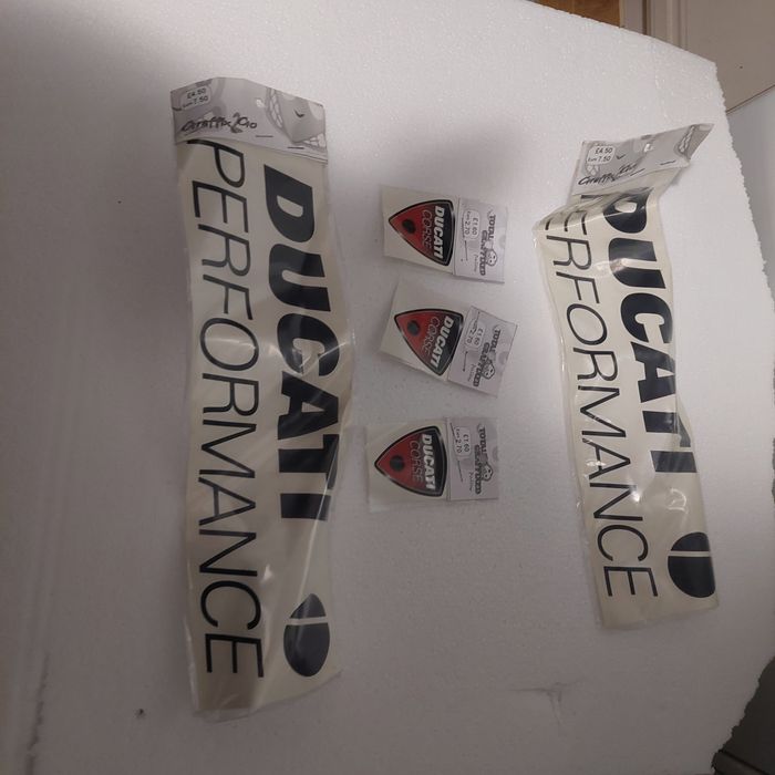 Autocolantes originais Ducati