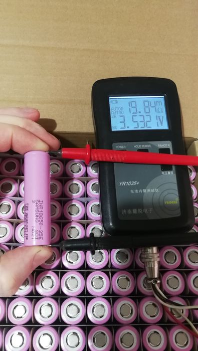 Аккумуляторы Samsung INR18650-35E. Для LED ламп длинный плюс. 3500mAh.