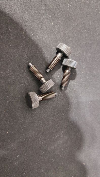 03 Automatyczne szybkie blokady do rączki w Milwaukee Packout 1