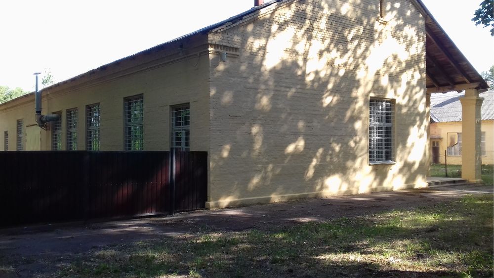 Продам діючу фвейну фабрику.