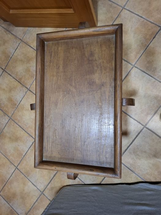 Mesa de apoio / café/ mini bar