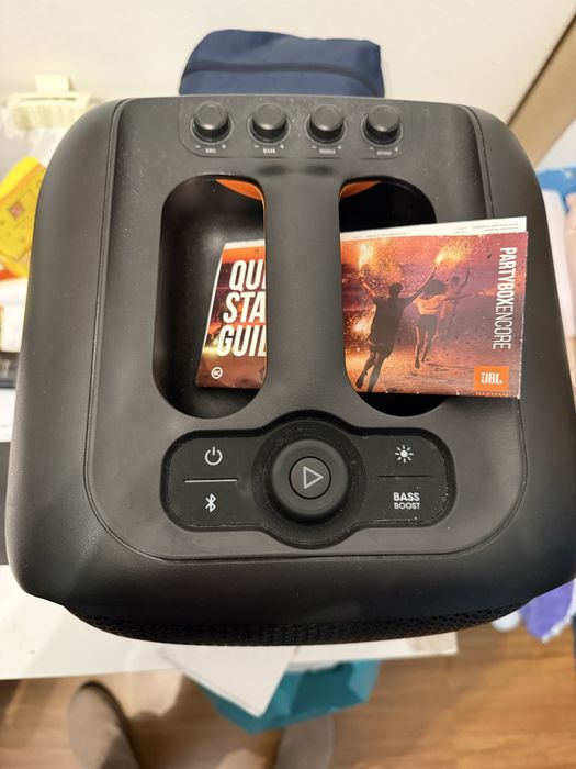 Coluna Portátil JBL Partybox Encore com Microfone