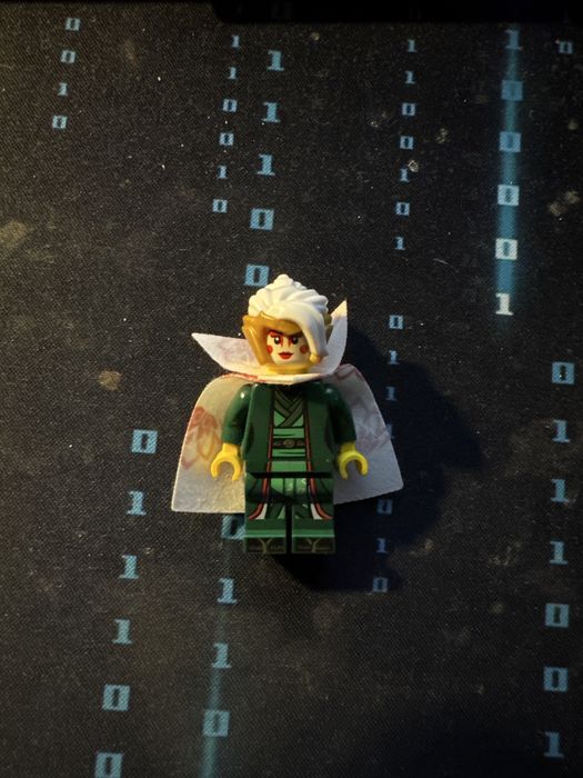 Figurka lego ninjago, księżniczka harumi